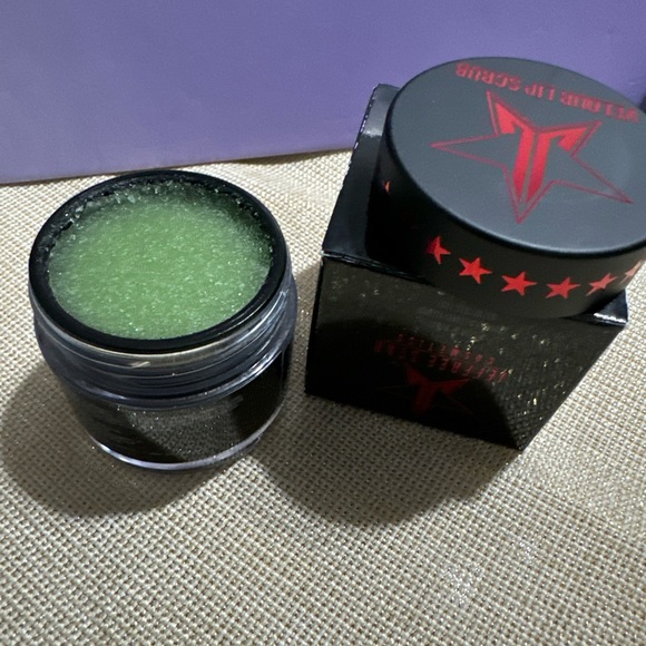 Jefree star velour lip scrub new - Picture 3 of 9